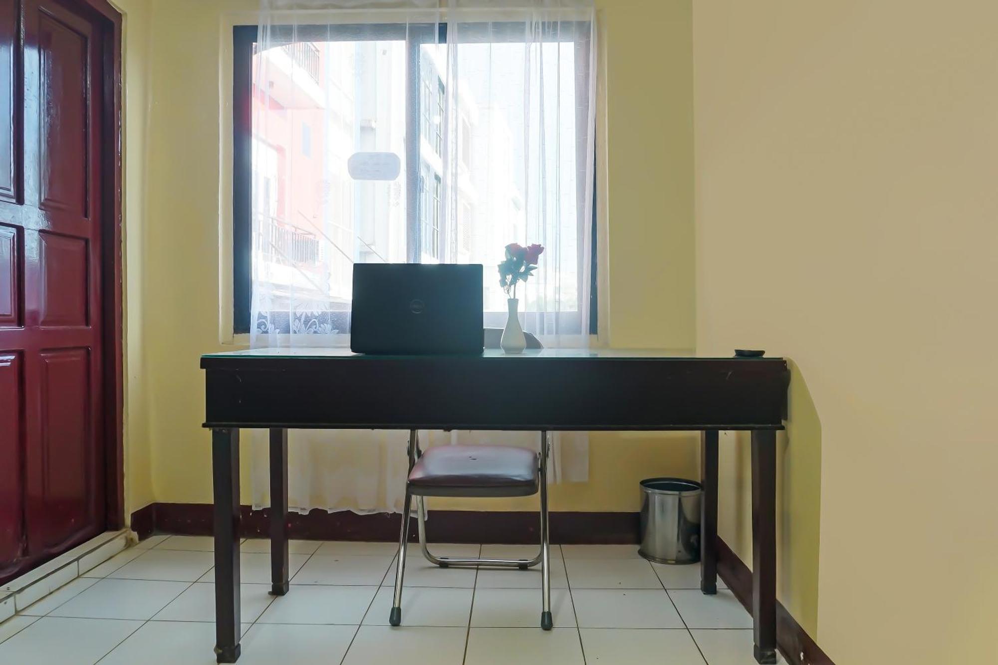 Spot On 92466 Adam Kost Syariahnearwisata Jembatan Barito Hotel Банджермасин Екстериор снимка